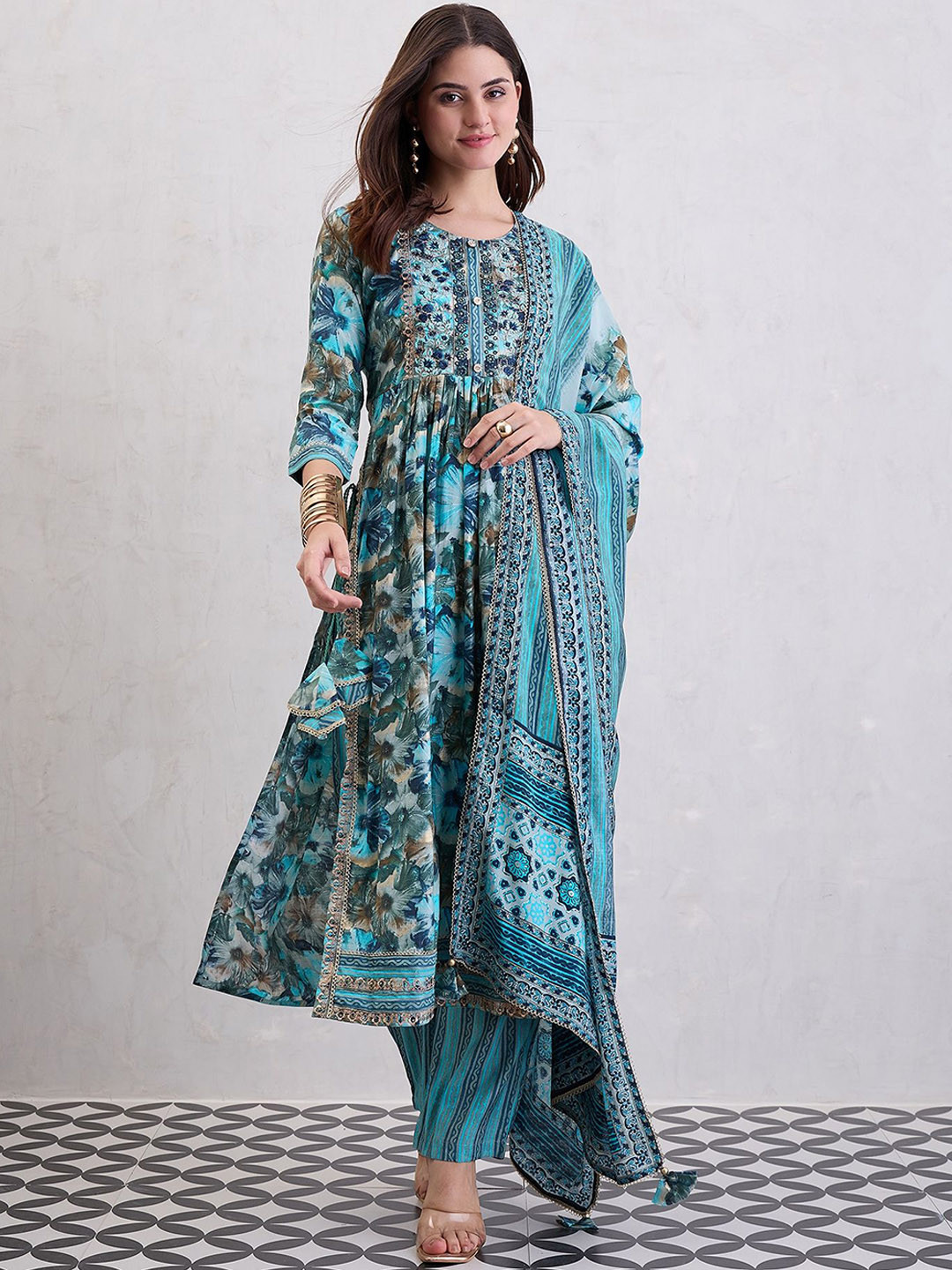 CHETI Women High Slit Chanderi Silk Kurta Set