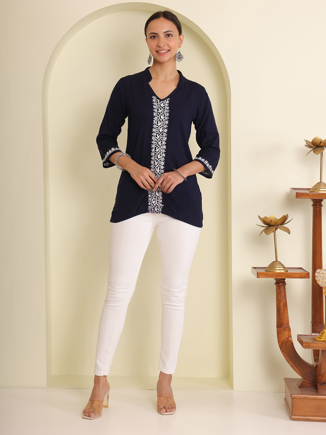 GHARANA INDIA Luxury Fine Embroidery Chikankari Top