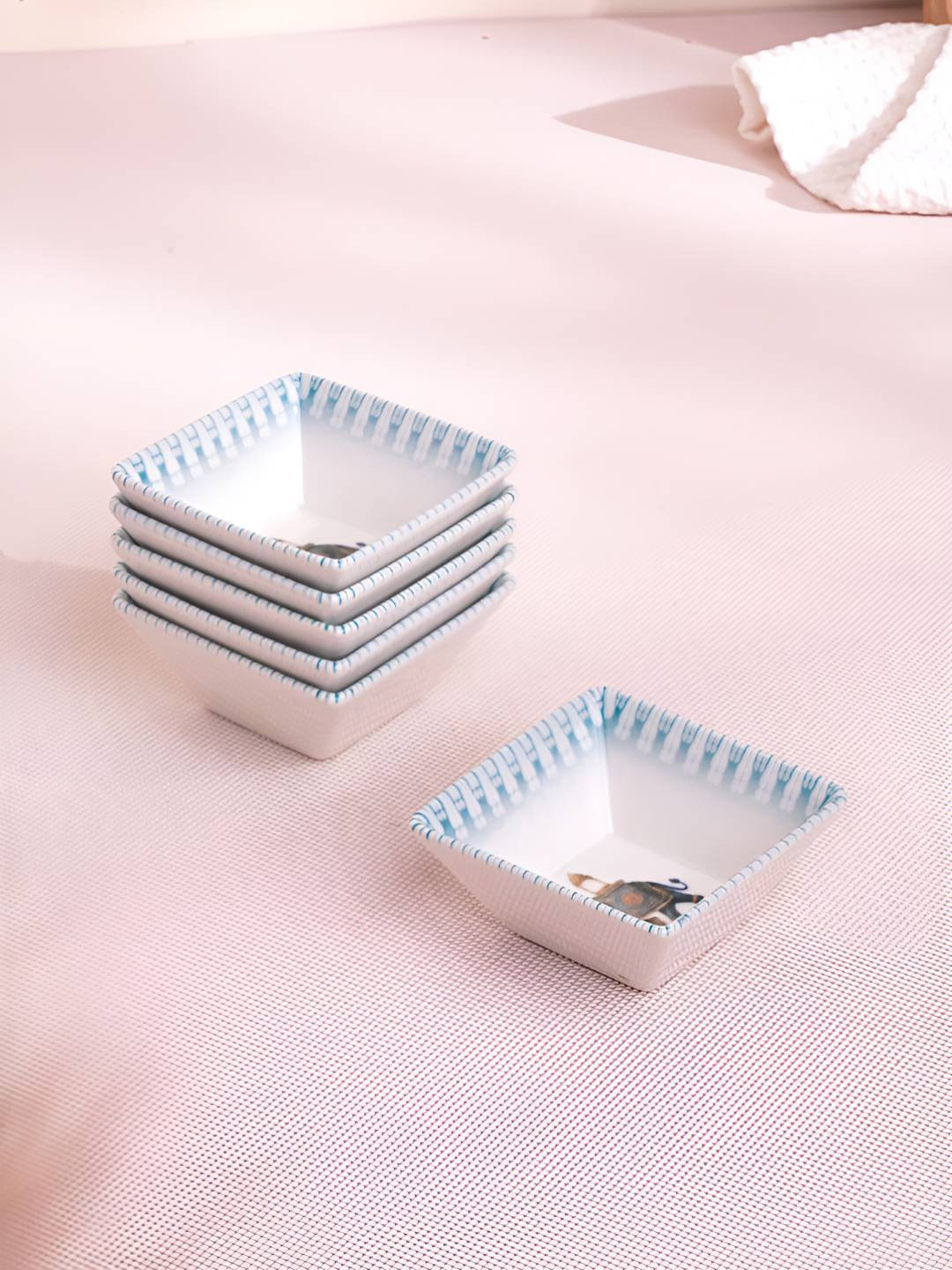 Vola Global LLP Brown 6 Pieces Porcelain Dishwasher and Microwave Safe Core Bowl