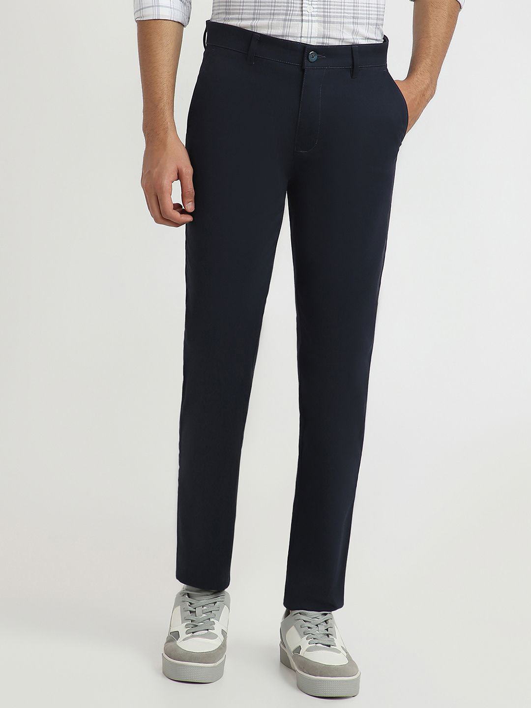 Park Avenue Men Slim Fit Mid-Rise Cotton Trousers