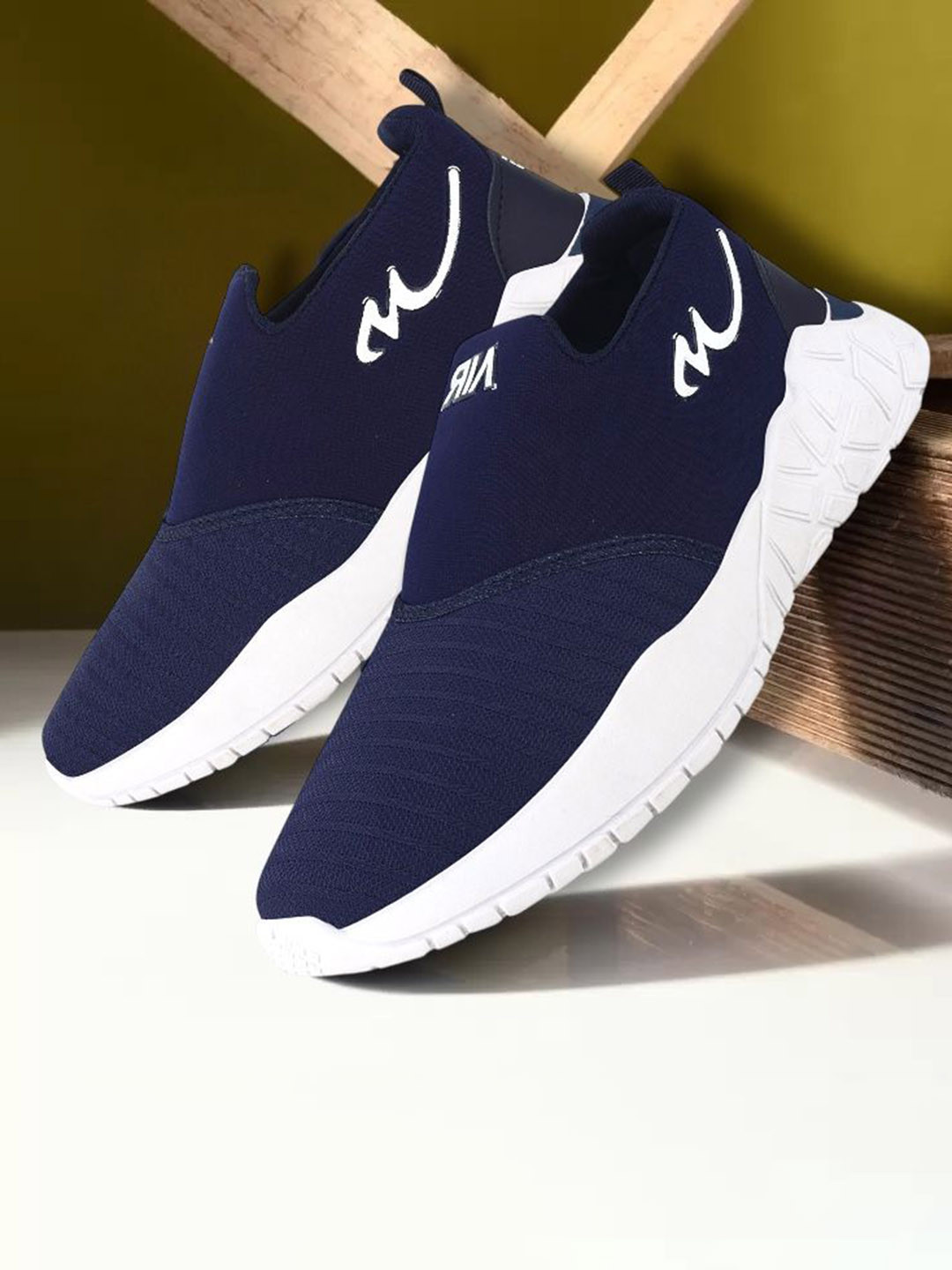 COGS Men Slip-On Sneakers