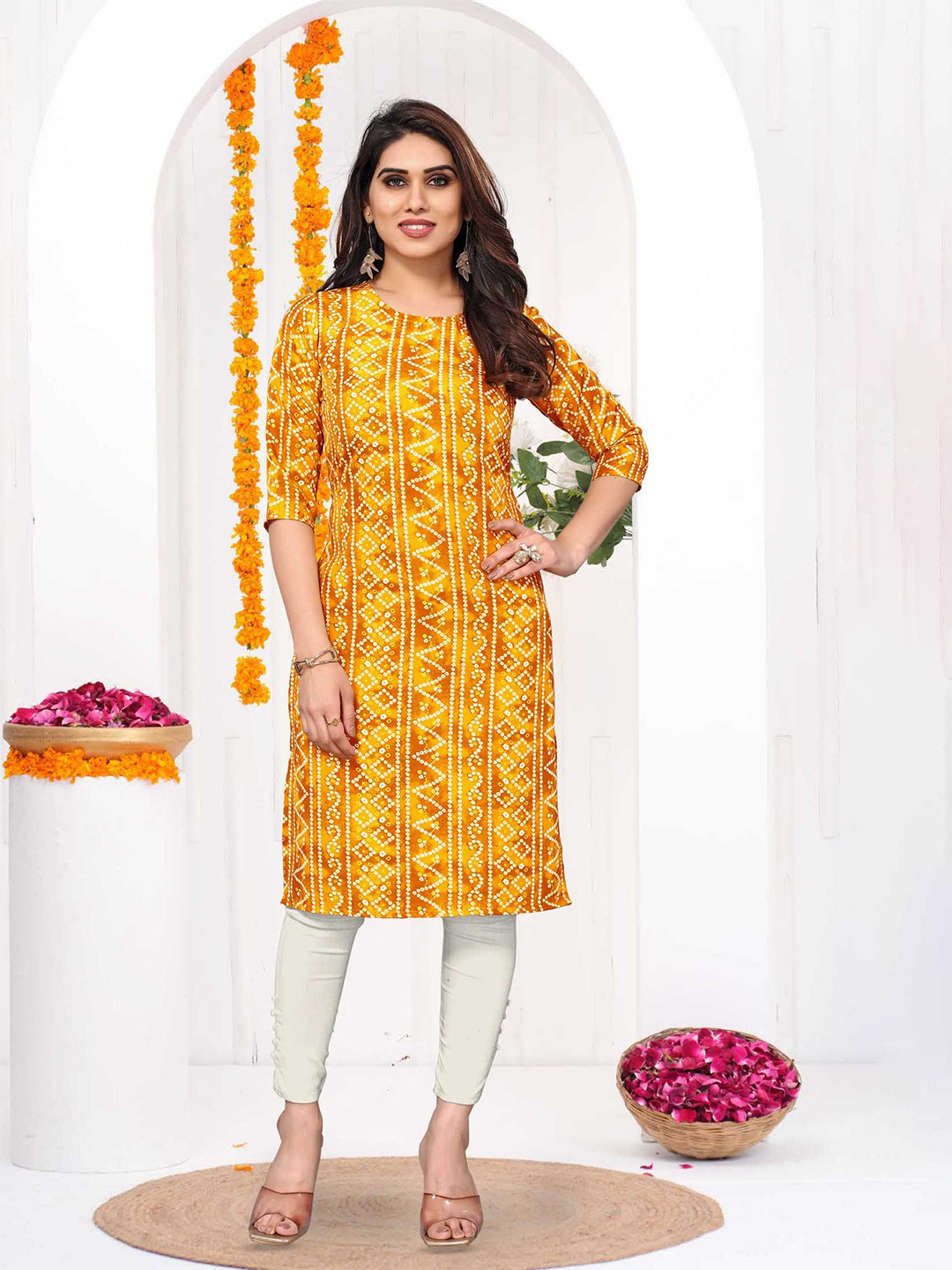 Moda Rapido Women Geometric Printed Crepe Kurta