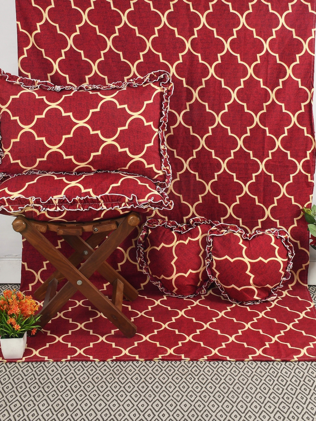 Luxmi Cotton Fabrics Red & Cream-Coloured Geometric Polycotton 5 Piece Double Queen Superfine Bedding Set