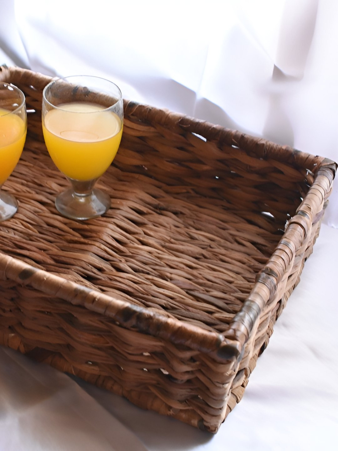 FLICKERS AND FLAME Brown Serving Tray