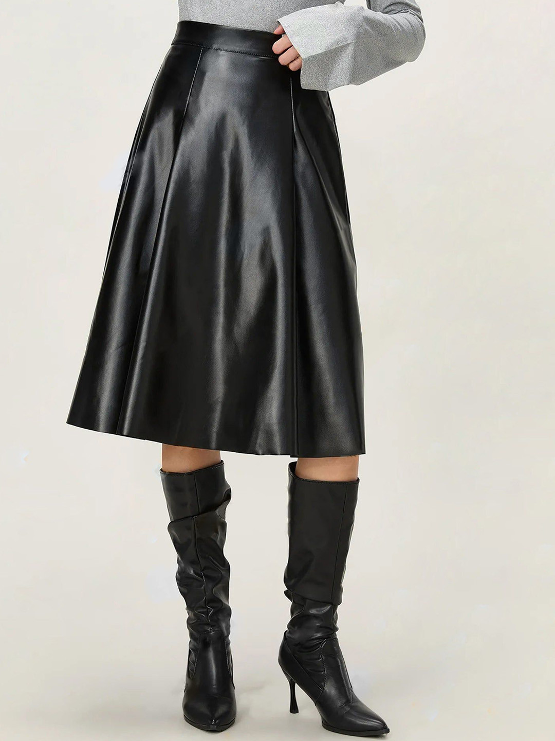 Outzidr Black Pu Flared Midi Skirt
