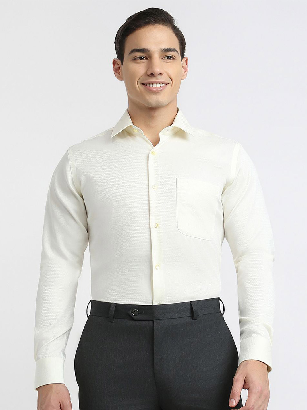 Raymond Structure Pattern Printed Contemporary Fit Cutaway Collar Formal Shirt