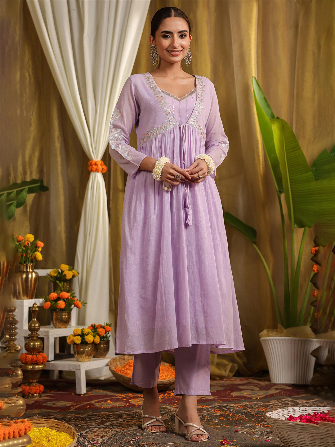 SCAKHI Women Lavender Mulmul Gota Work Kurta Pant And Shrug Set
