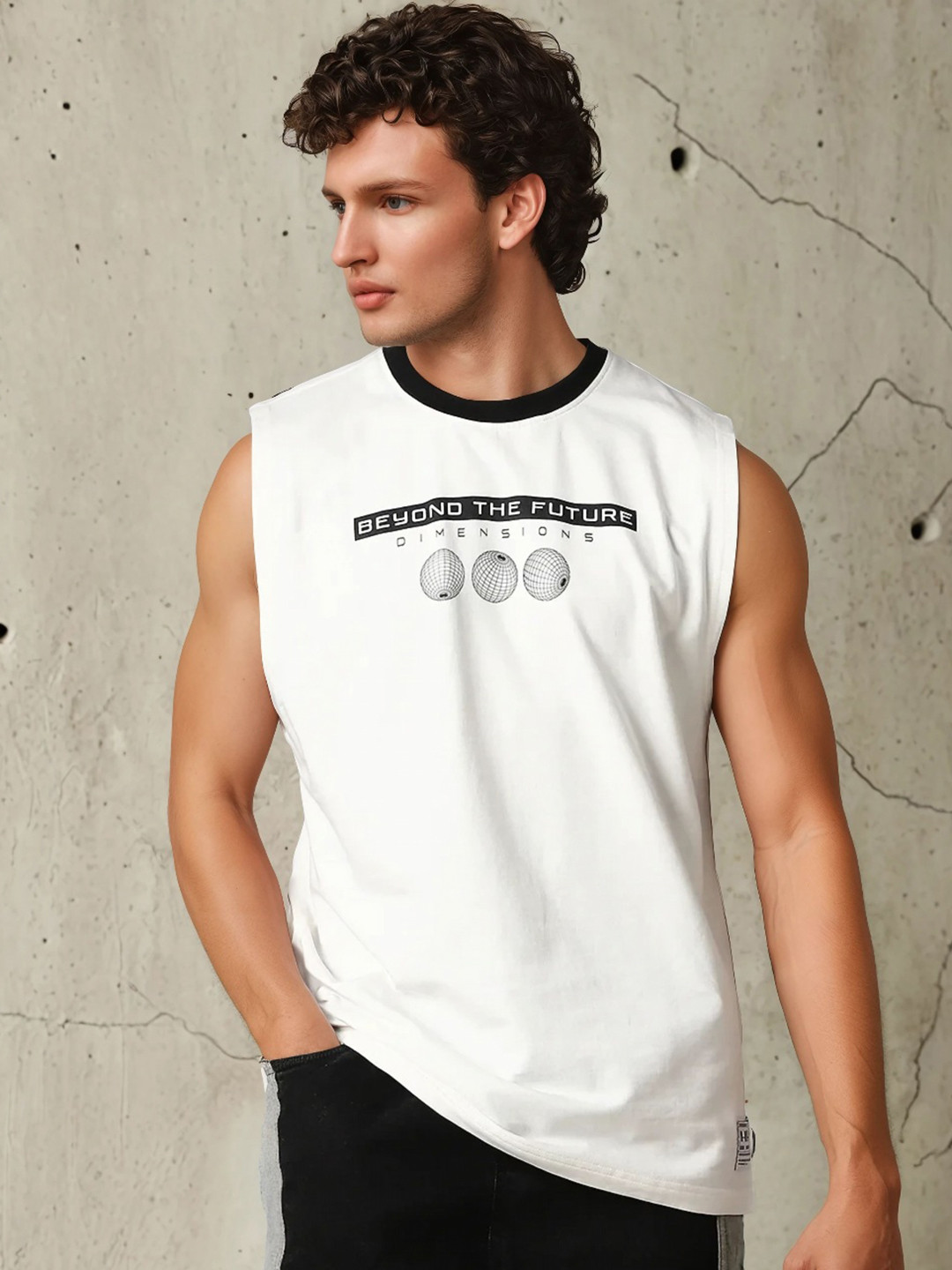 Hubberholme Men Futurestic Printed Sleeveless T-shirt