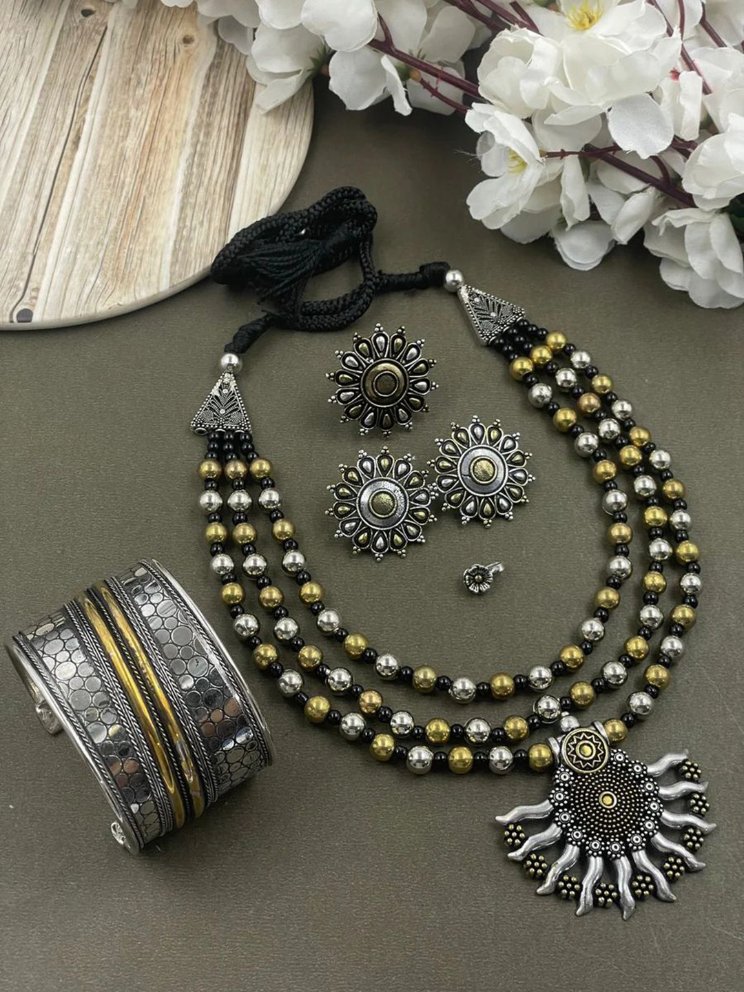 NAMAN ARTS Oxidised Jewellery Set