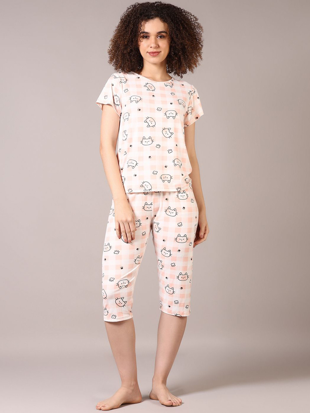 V-Mart Cartoon Characters Printed Round Neck T-shirt With Capri