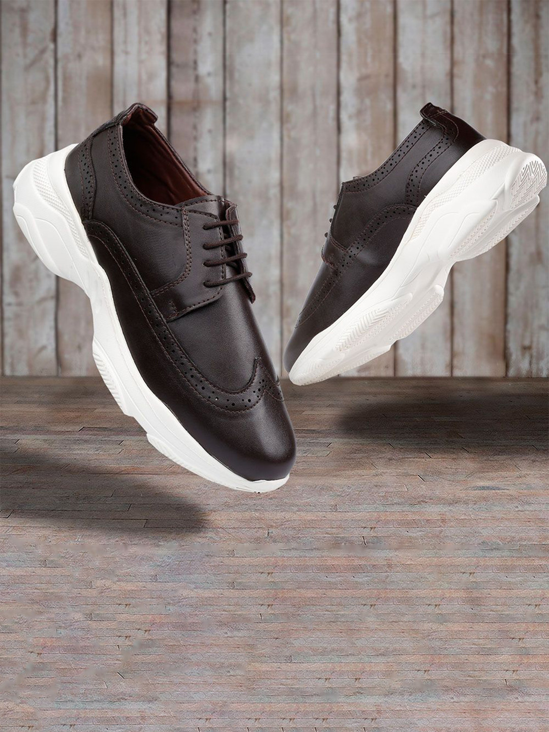 GLOBAL RICH Men Round Toe Lace-Ups Laser Cuts Detailed Lightweight Sneakers