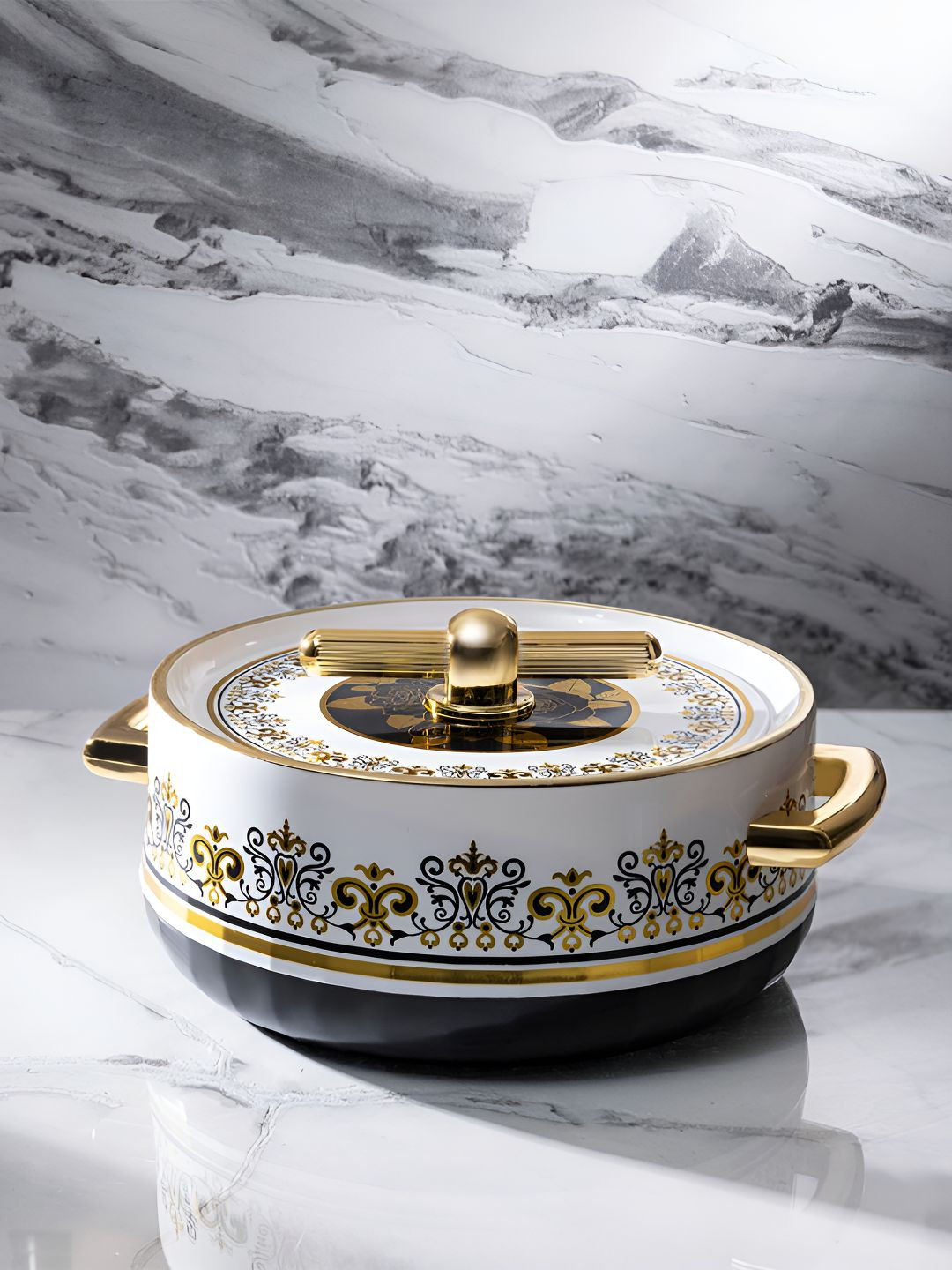 SELVEL Royal White & Gold-Toned Stainless Steel Thermal Insulated Casserole - 1.2 L