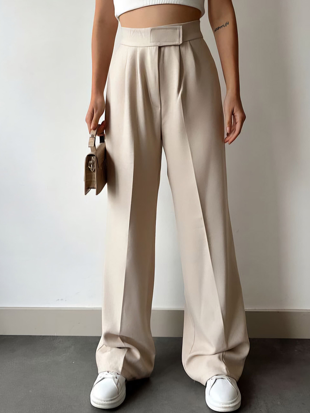 HIGH BUY Women Relaxed Loose Fit High-Rise Pleated Trousers With Velcro Closure