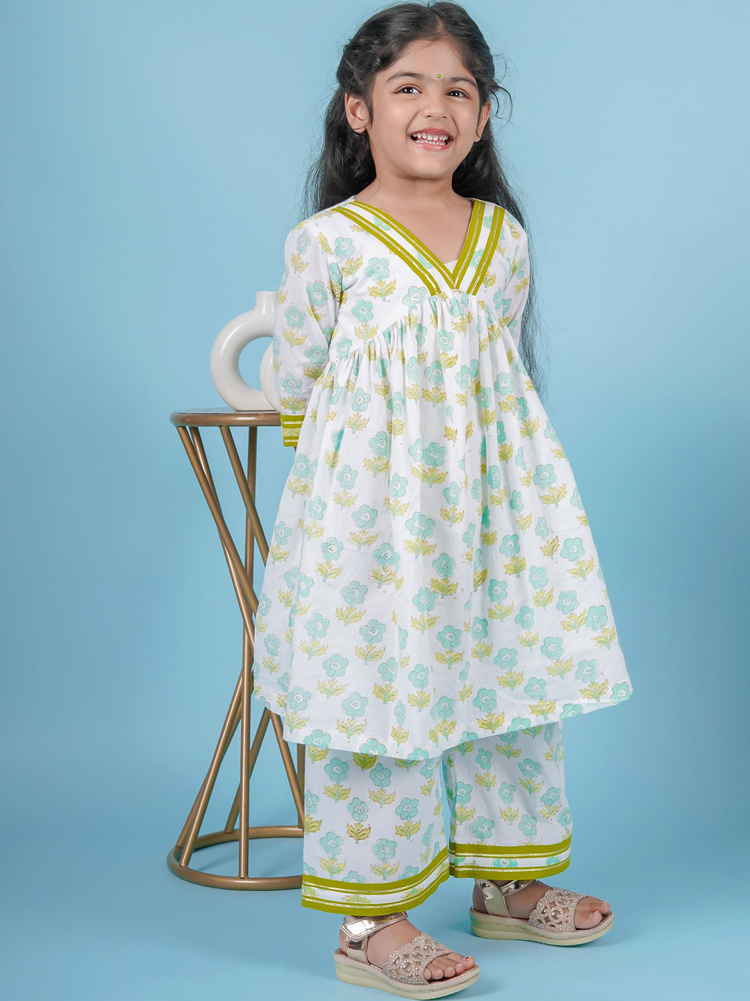 Kalp Girls Floral Printed Empire Gotta Patti Pure Cotton A-Line Kurta with Palazzo