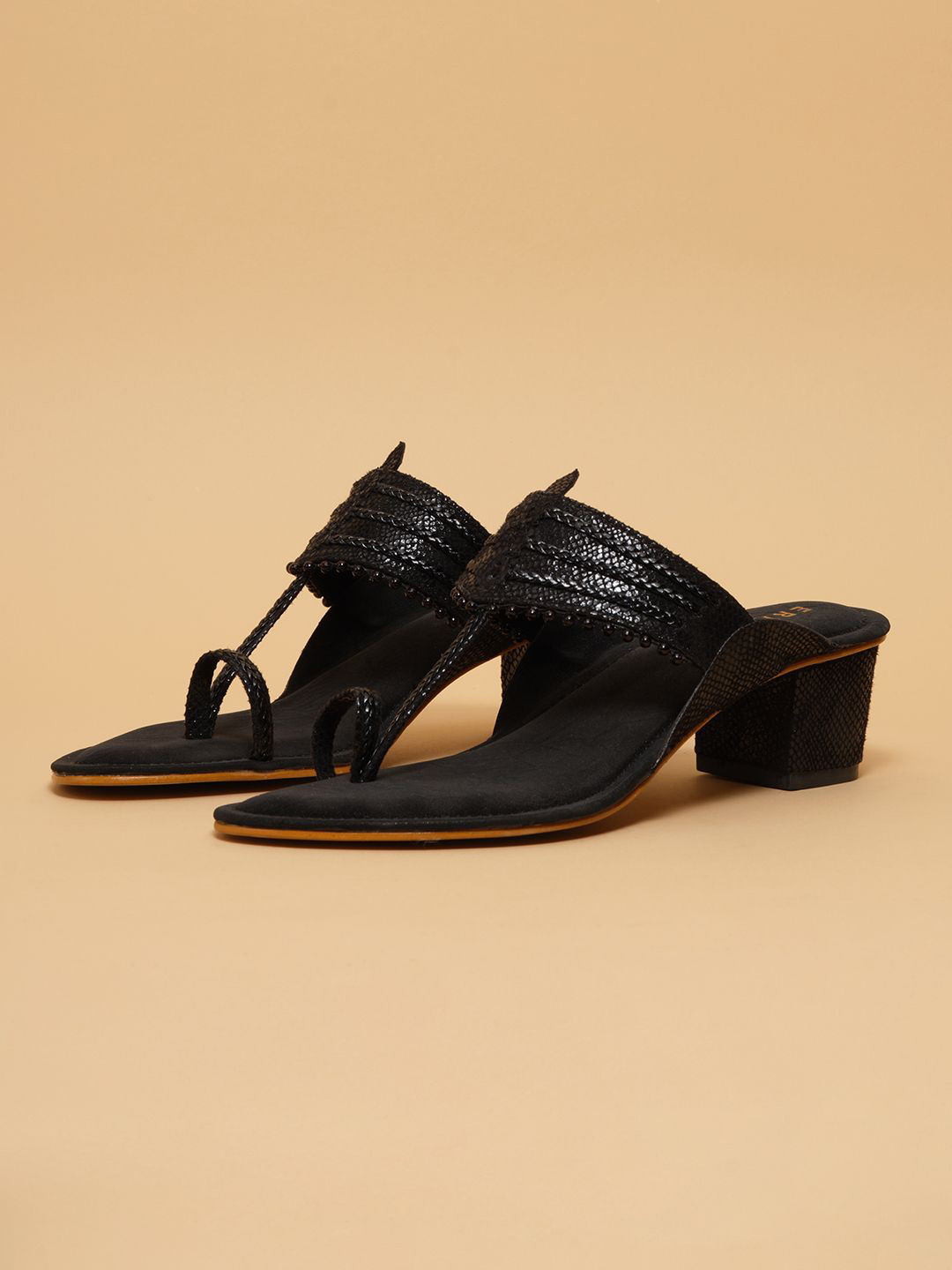 ERIDANI Mesh Embellished Ethnic Block Sandals