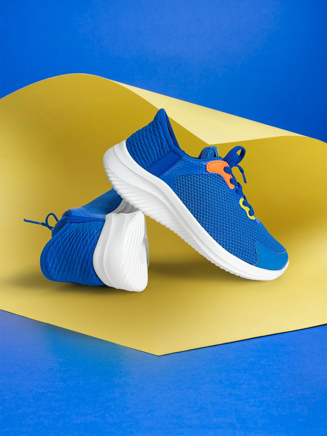 Hopits Boys Solid Regular Round Toe Sneakers