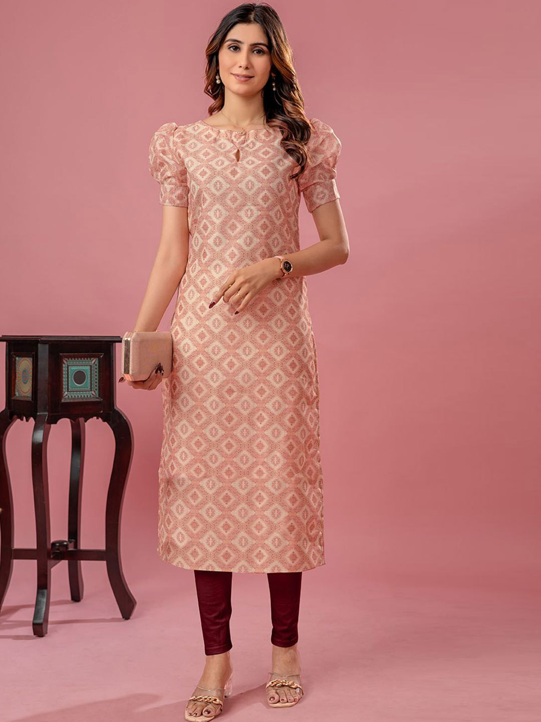 Sun Fashion And Lifestyle Women Ethnic Motifs Thread Work Chanderi Silk Kurta