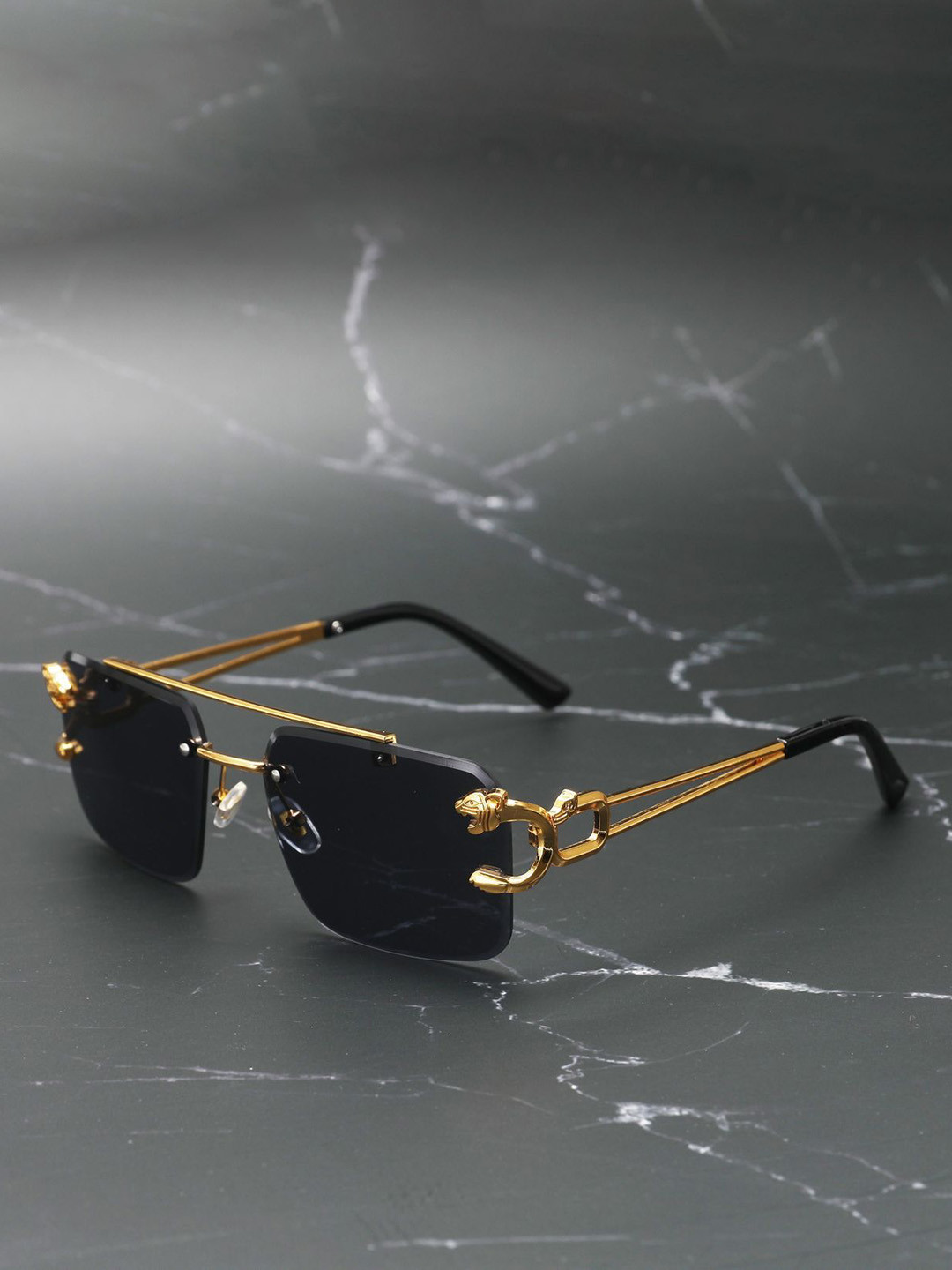 Fashion U Turn Unisex Square Sunglasses Lionfullblack