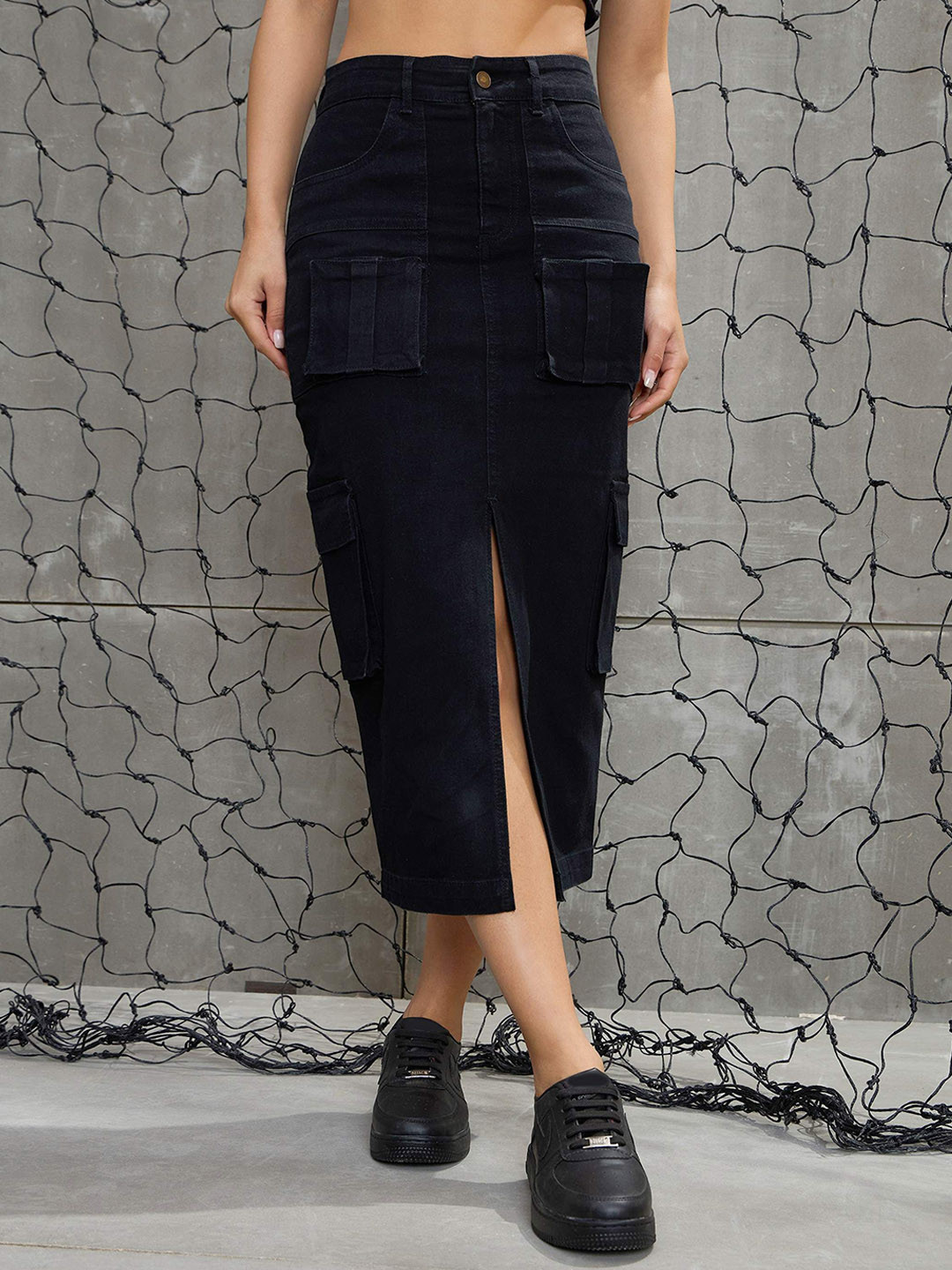 SASSAFRAS Box Pocket Pleated Front Slit Pencil Midi Skirt