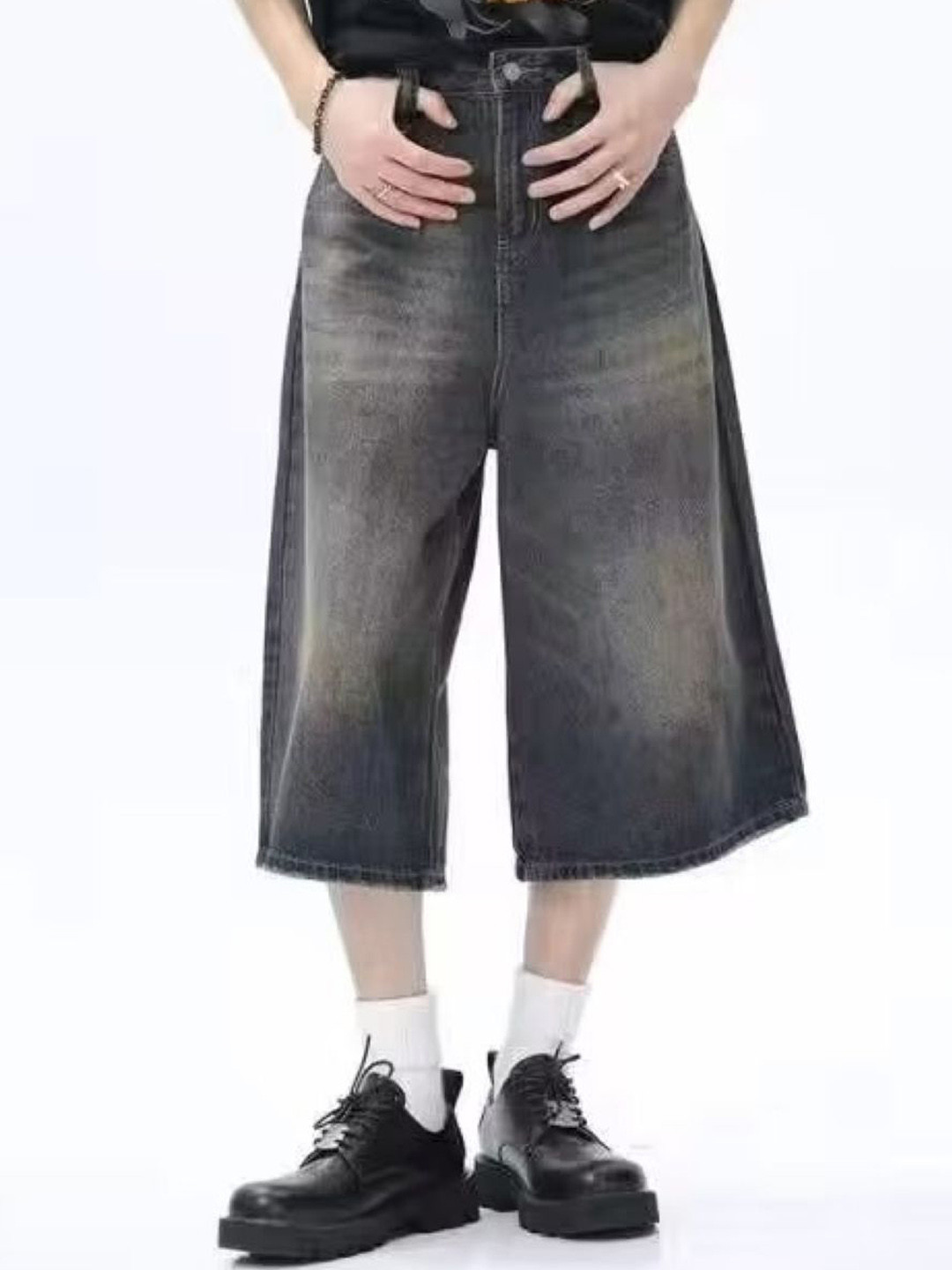KPOP Men Washed Loose Fit Denim Shorts