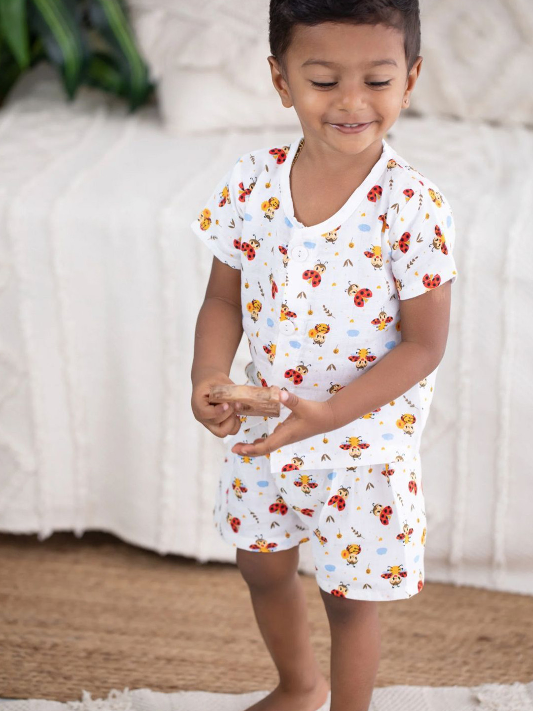 SMILEY BUTTONS Unisex Selection Of 3 Printed Pure Cotton T-shirt With Shorts