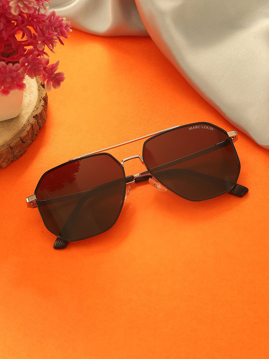 MARC LOUIS Unisex Square Sunglasses with Polarised and UV Protected Lens MARC LOUIS 9226 S