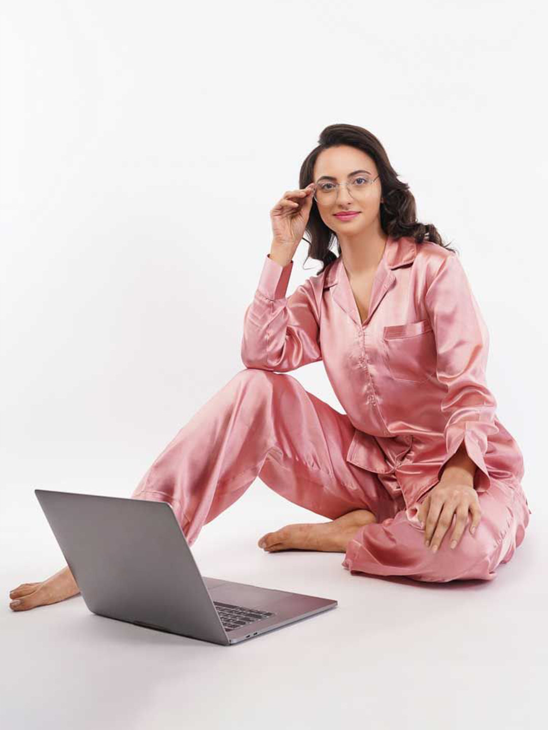 ISLAY Women Lapel Collar Satin Night suit