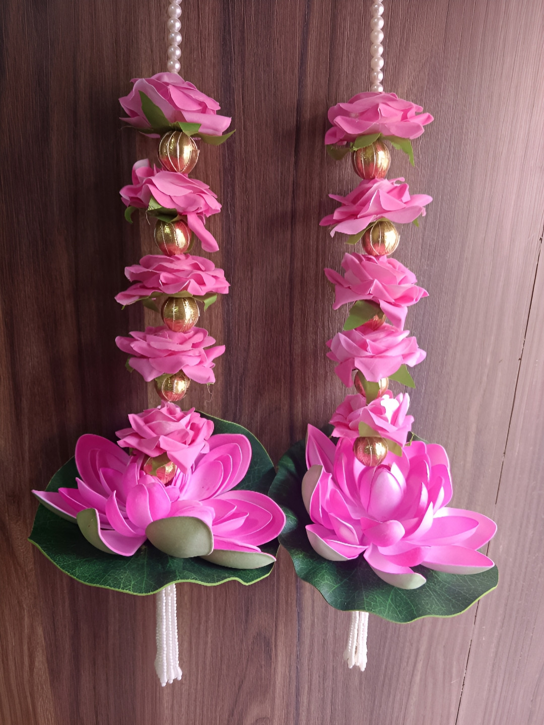 Nutts 2Pcs Pink & Green Velvet Lotus Hanging Garlands