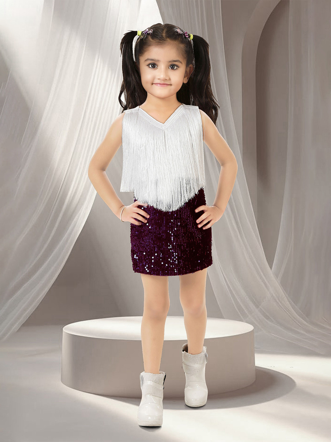KAARIGARI Kids-Girls Sequinned Fringed Velvet Bodycon Dress