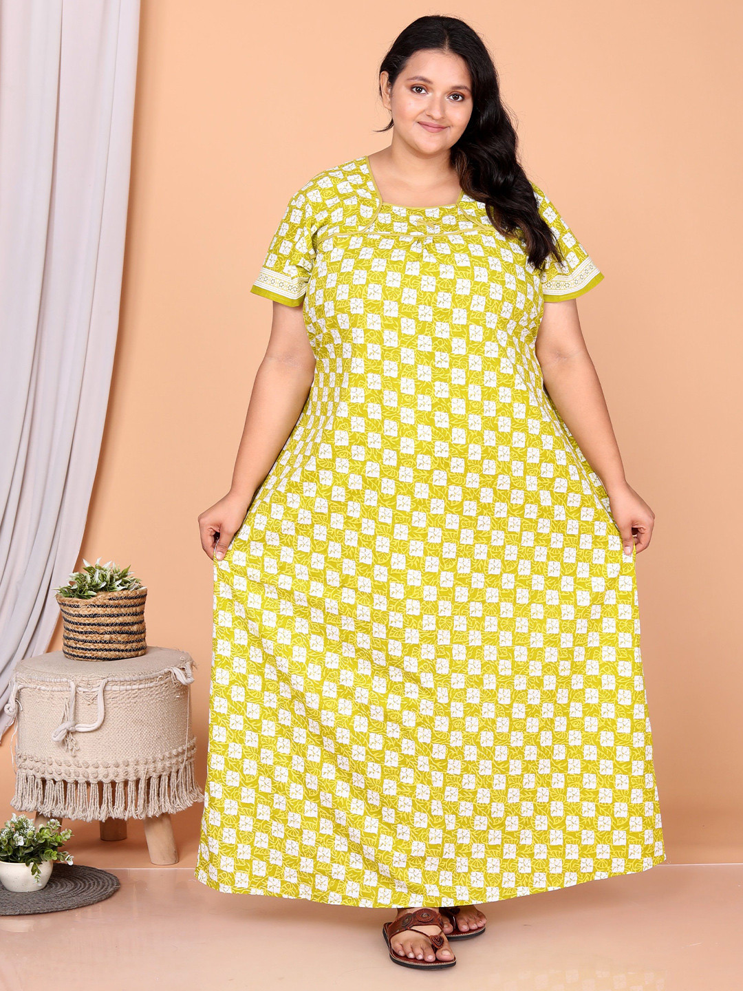 Rapariga Plus Size Geometric Printed Maxi Nightdress
