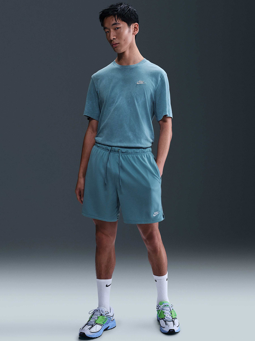 Nike Club Men's Mesh Flow Shorts