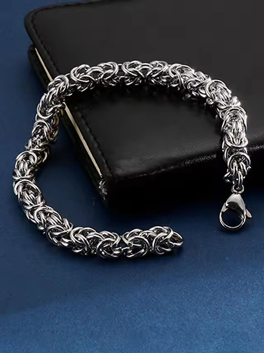 The Roadster Lifestyle Co Men Link Chain Style Bracelet