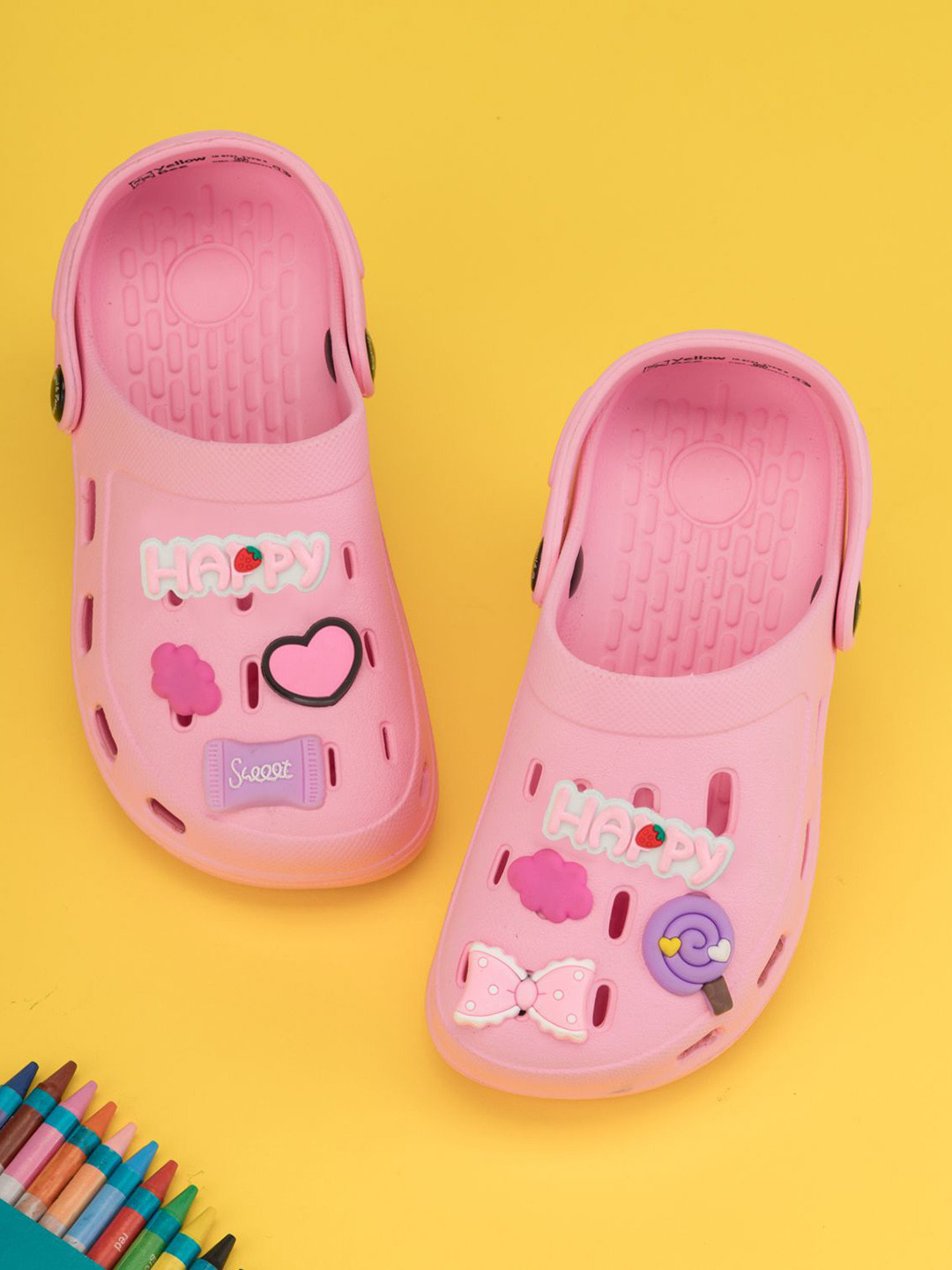 Yellow Bee Girls Candy Heart & Bow 3D Charms Clogs