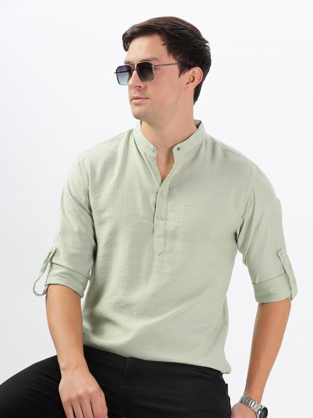 COLOR HUNT Men Comfort Regular Fit Solid Band Collar Casual Shirt