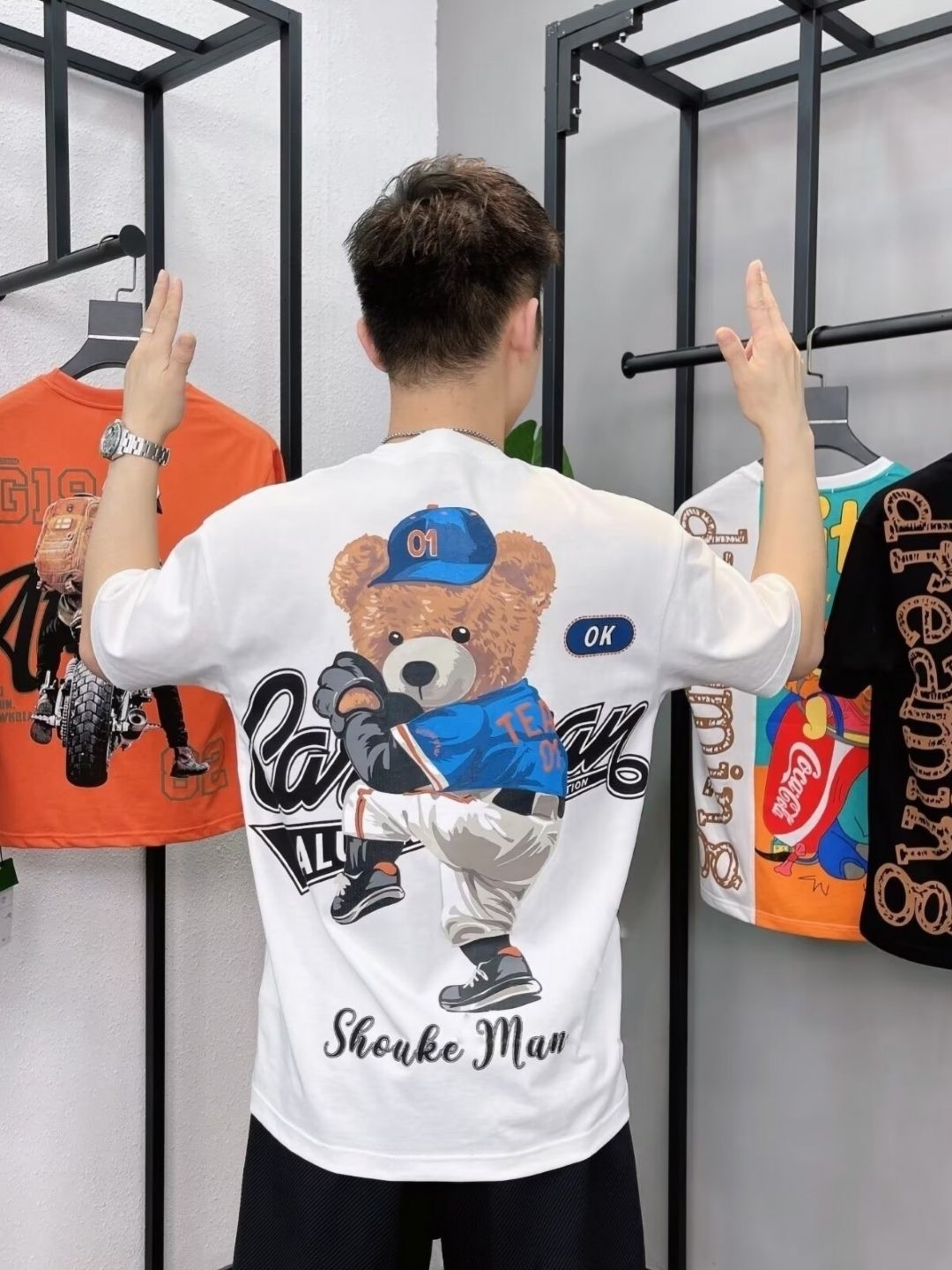 Shouke Man Graphic Printed Round Neck Cotton T-shirt