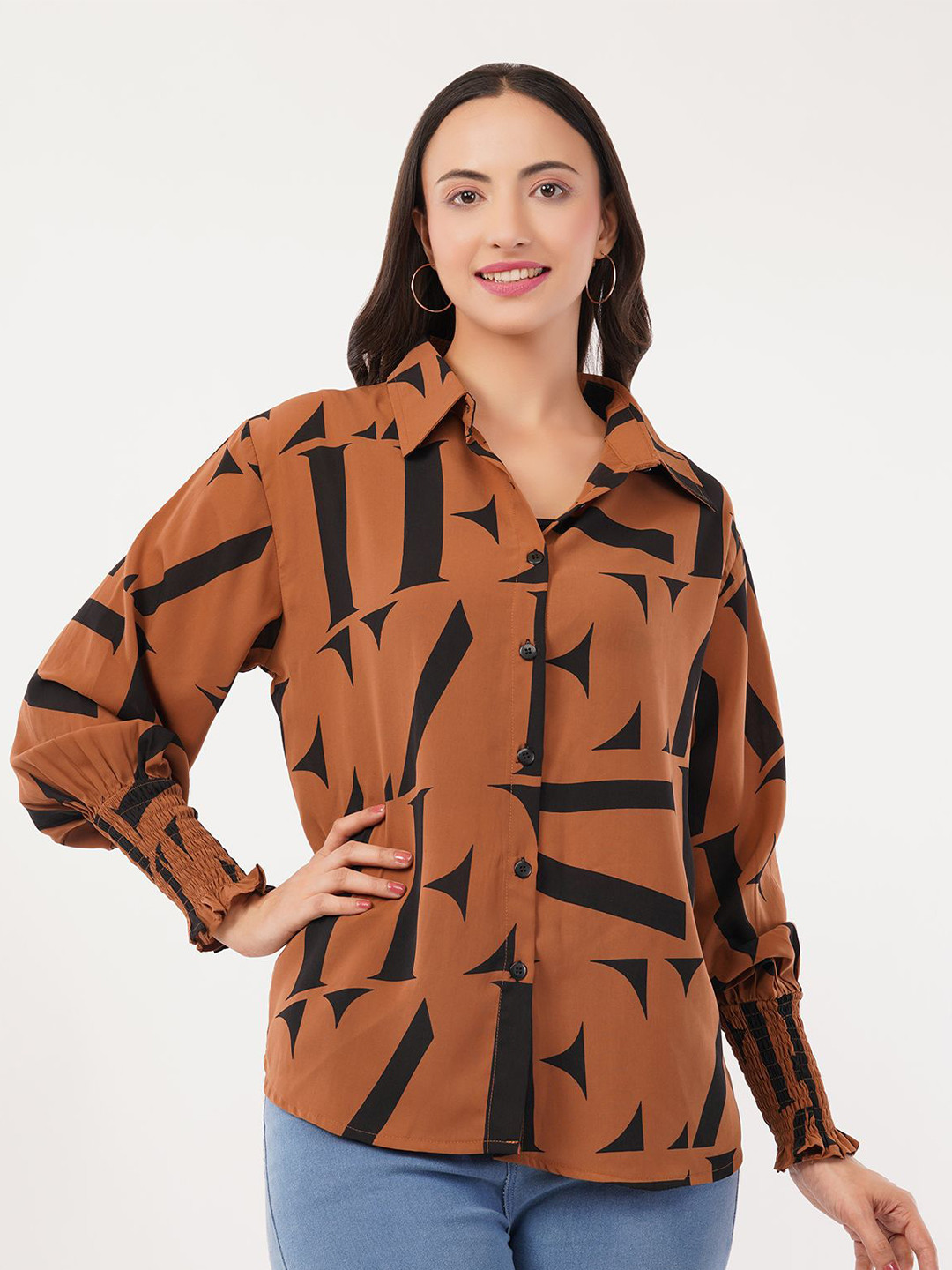 clobug Women Graphic Printed Spread Collar Casual Shirt