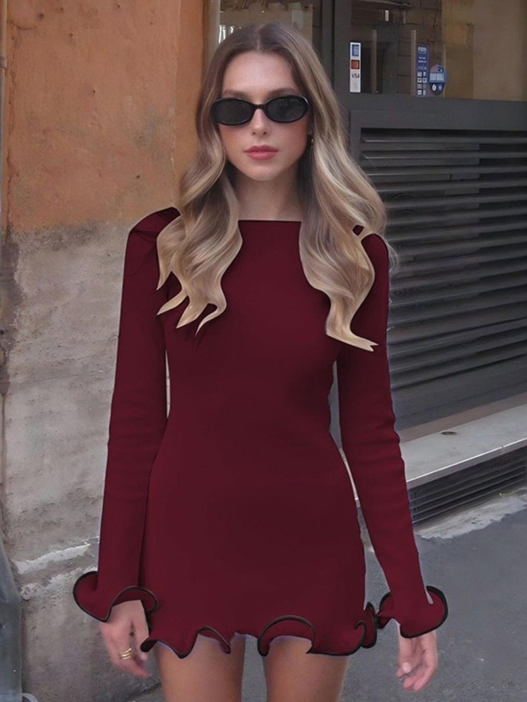 Burgundy Solid Bodycon Mini Dress with Long Sleeves