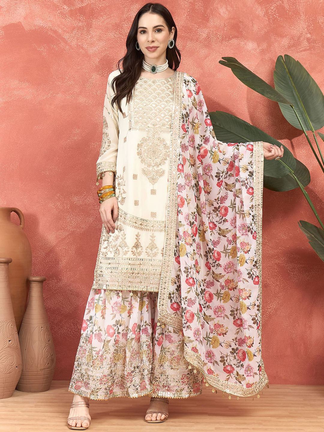 SERONA FABRICS Women Floral Embroidered Kurta with Sharara & Dupatta
