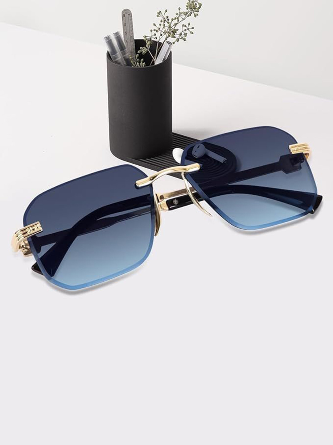 CREEK Unisex Oval Sunglasses with UV Protected Lens CRH 5580 GOLD BLUE GRADIENT