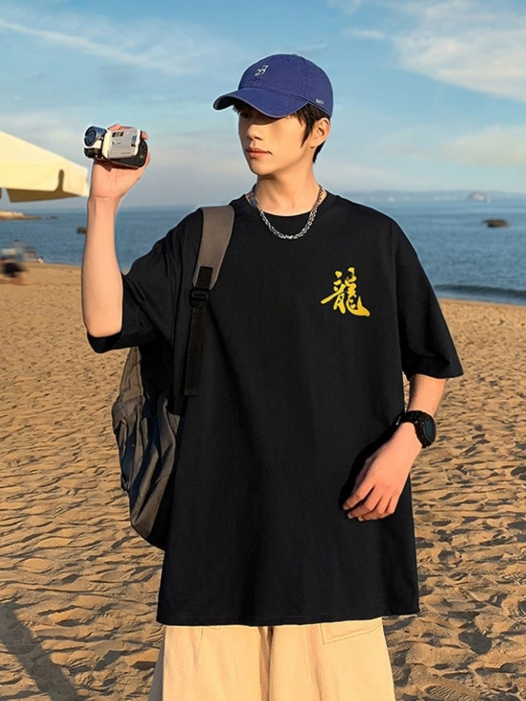 Black Typography Printed Round Neck Oversized T-shirt
