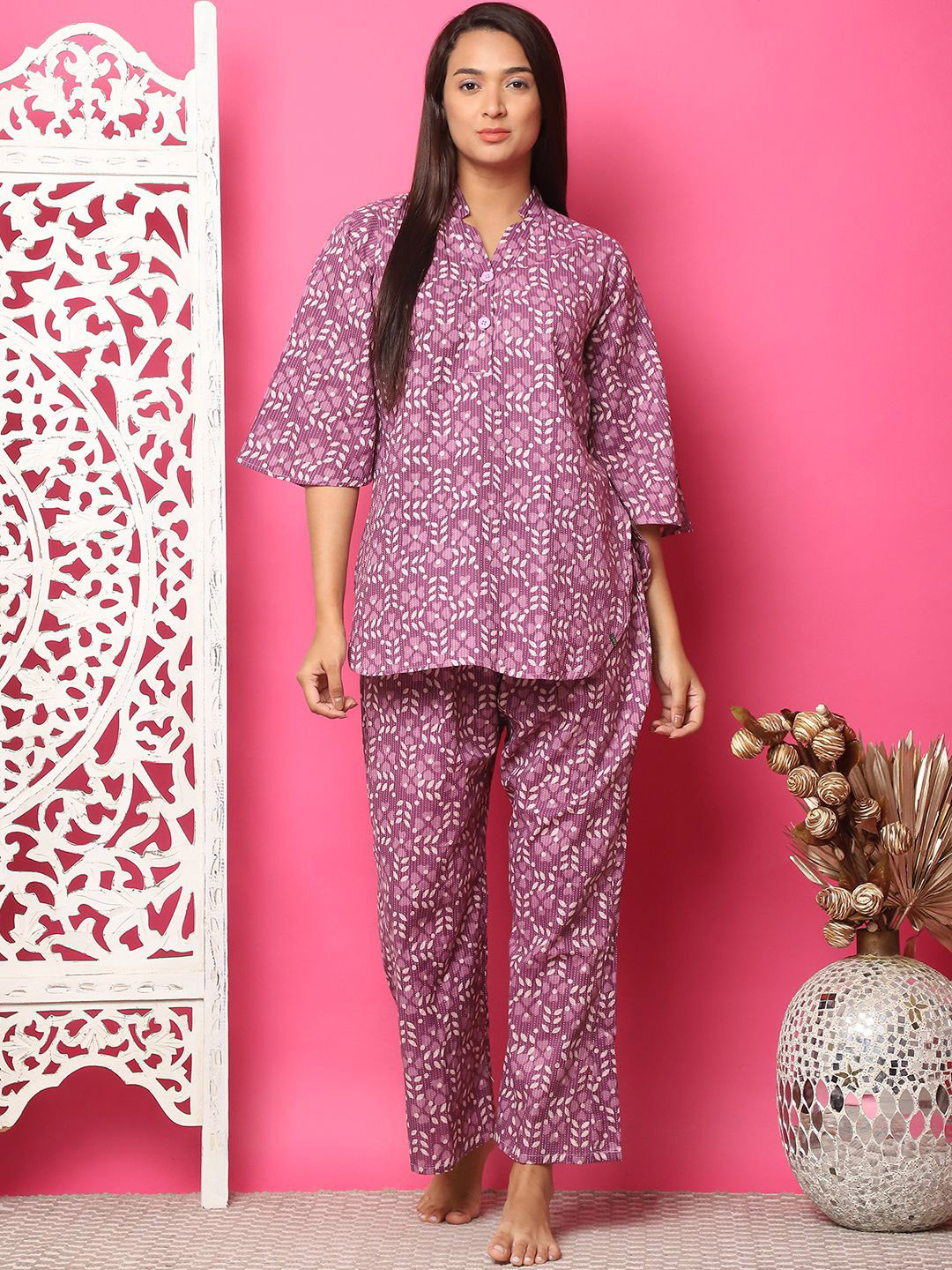 ETC Women Katha Printed Cotton Night suit