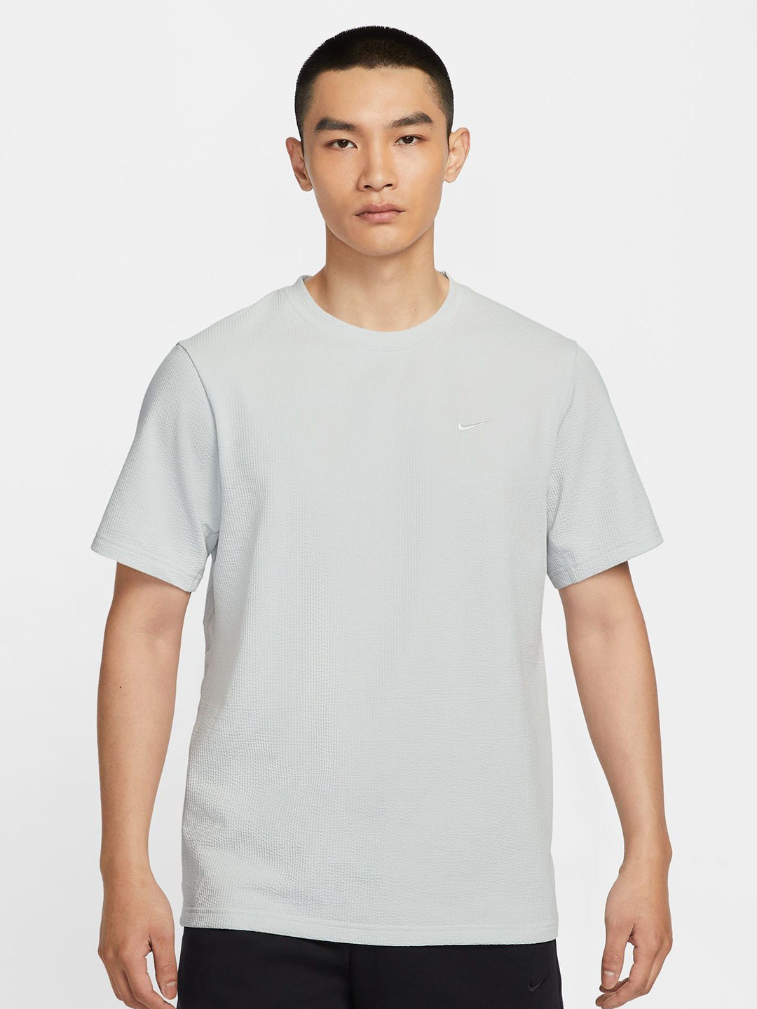 Nike Primary Men Dri-FIT Short-sleeve Versatile T-Shirt