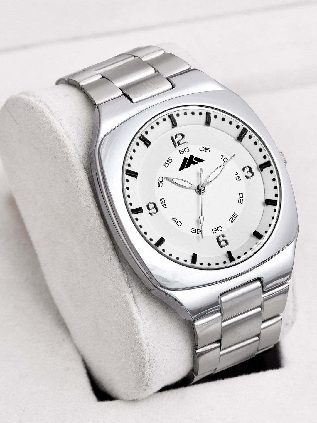 DOUBLERUN Men Dial & Bracelet Style Straps Analogue Watch H05NMT-416