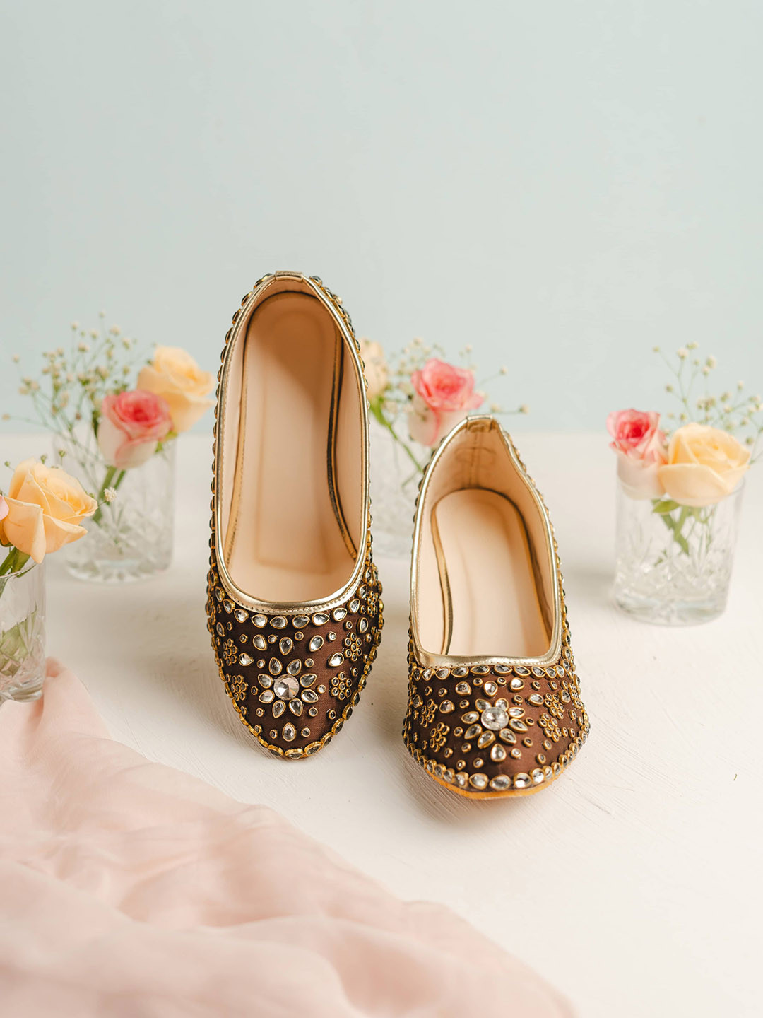TheChokri Women Embellished Round Toe Block Pumps