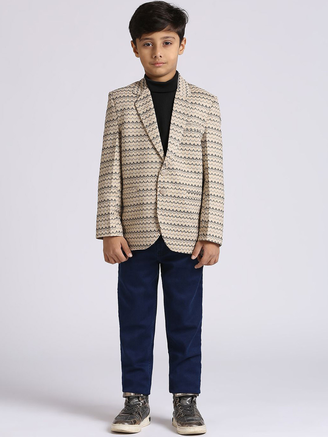 YK Boys Self Design Slim-Fit Single-Breasted Party Blazer