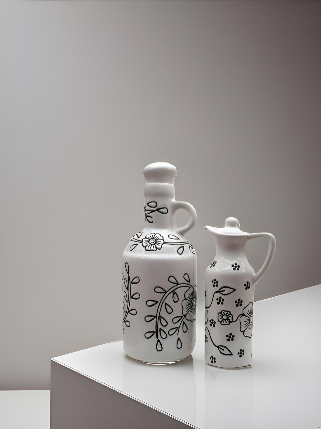 Kraftlik Handicraft White Ceramic Easy to Clean Oil Dispenser