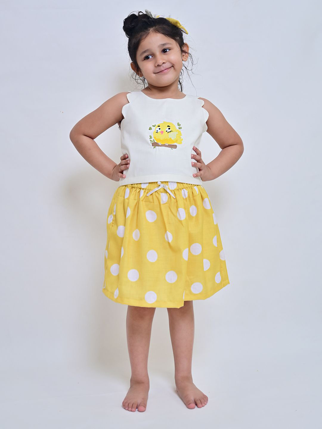 ArthLife Girls Polka Dot Printed Fit And Flare Knee Length Dress