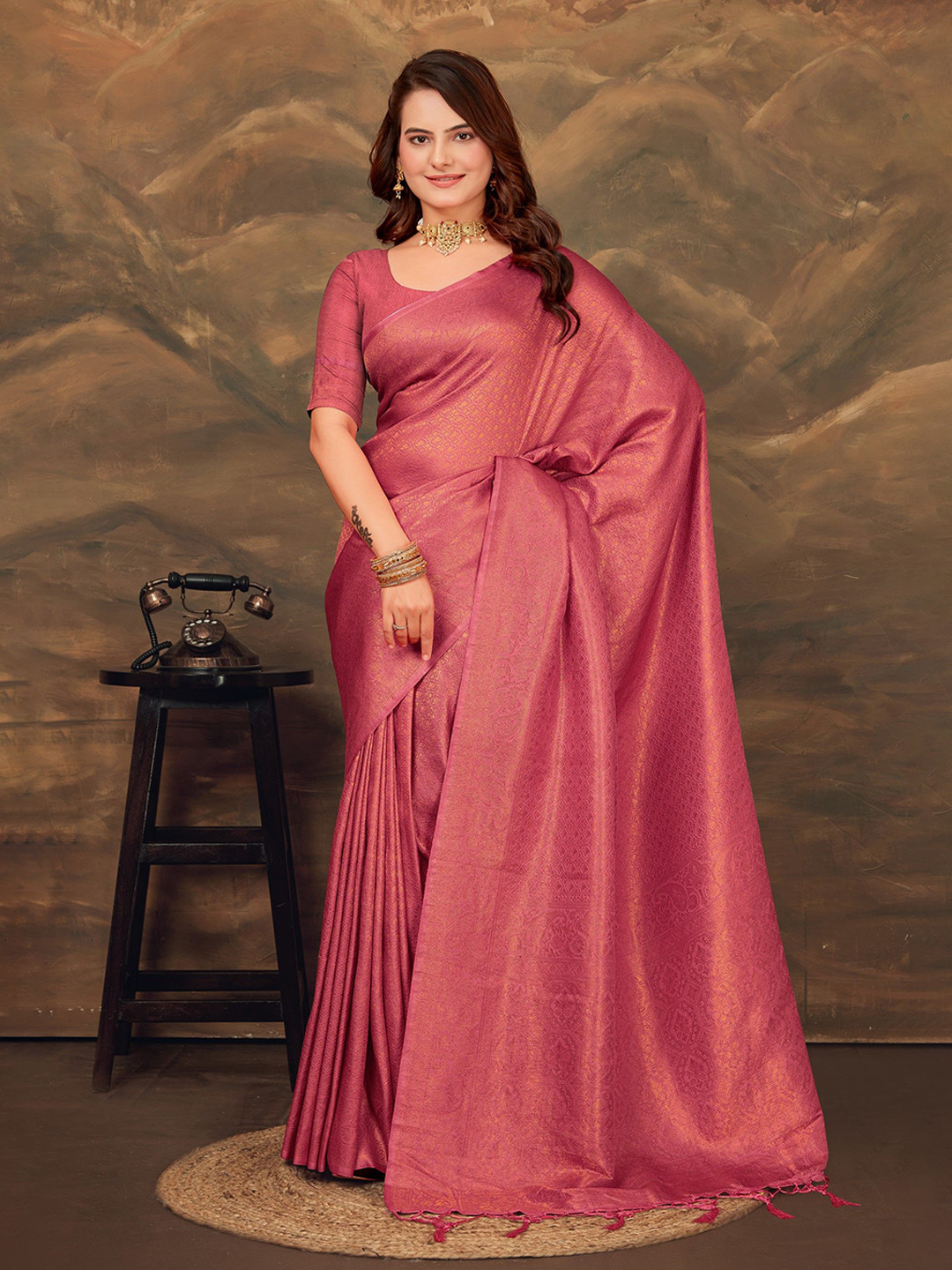 Moksha Trends Women Woven Design Zari Art Silk Banarasi Saree