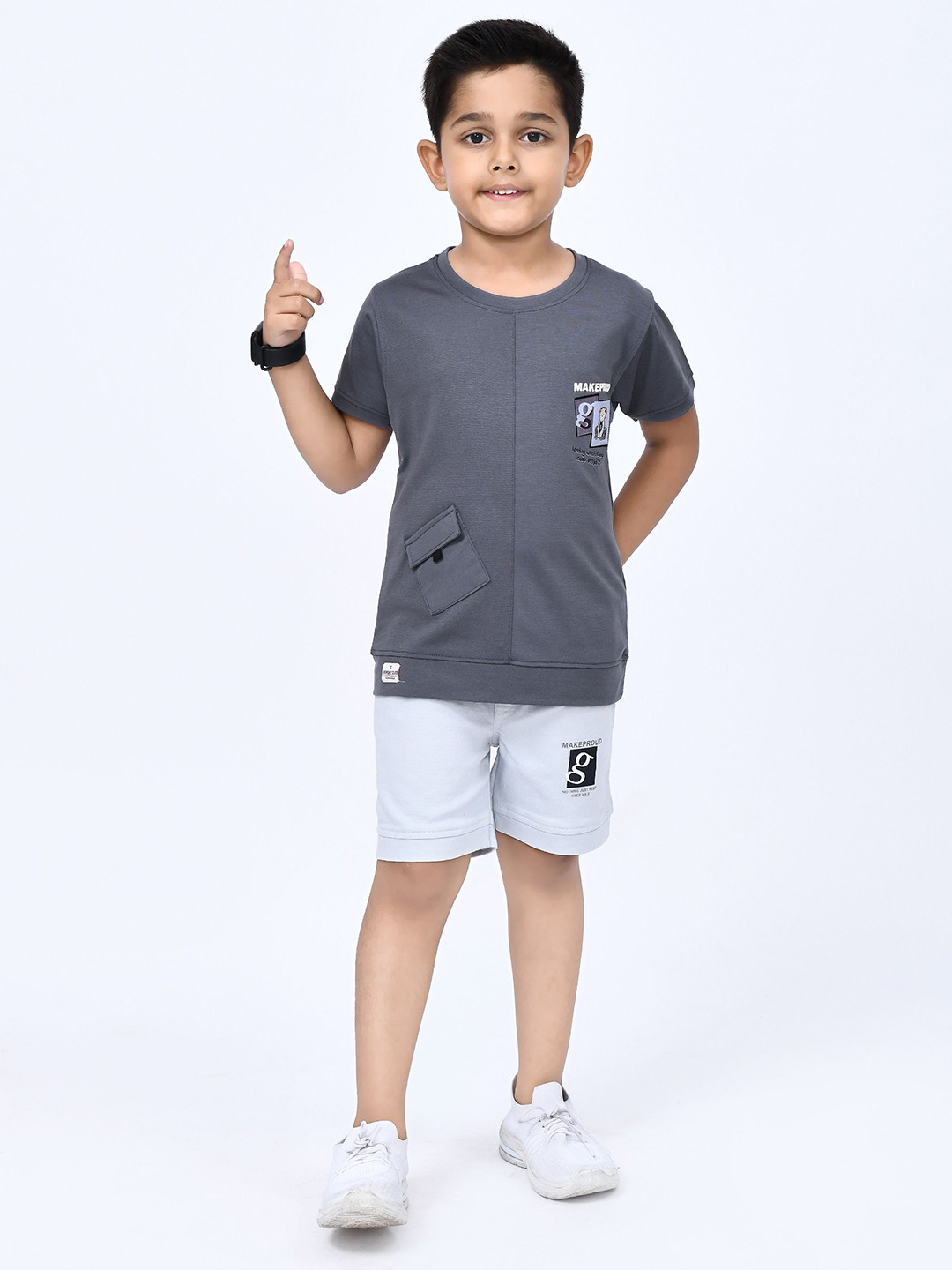 SHAKTI CREATION Boys Printed Pure Cotton Round Neck T-shirt With Shorts