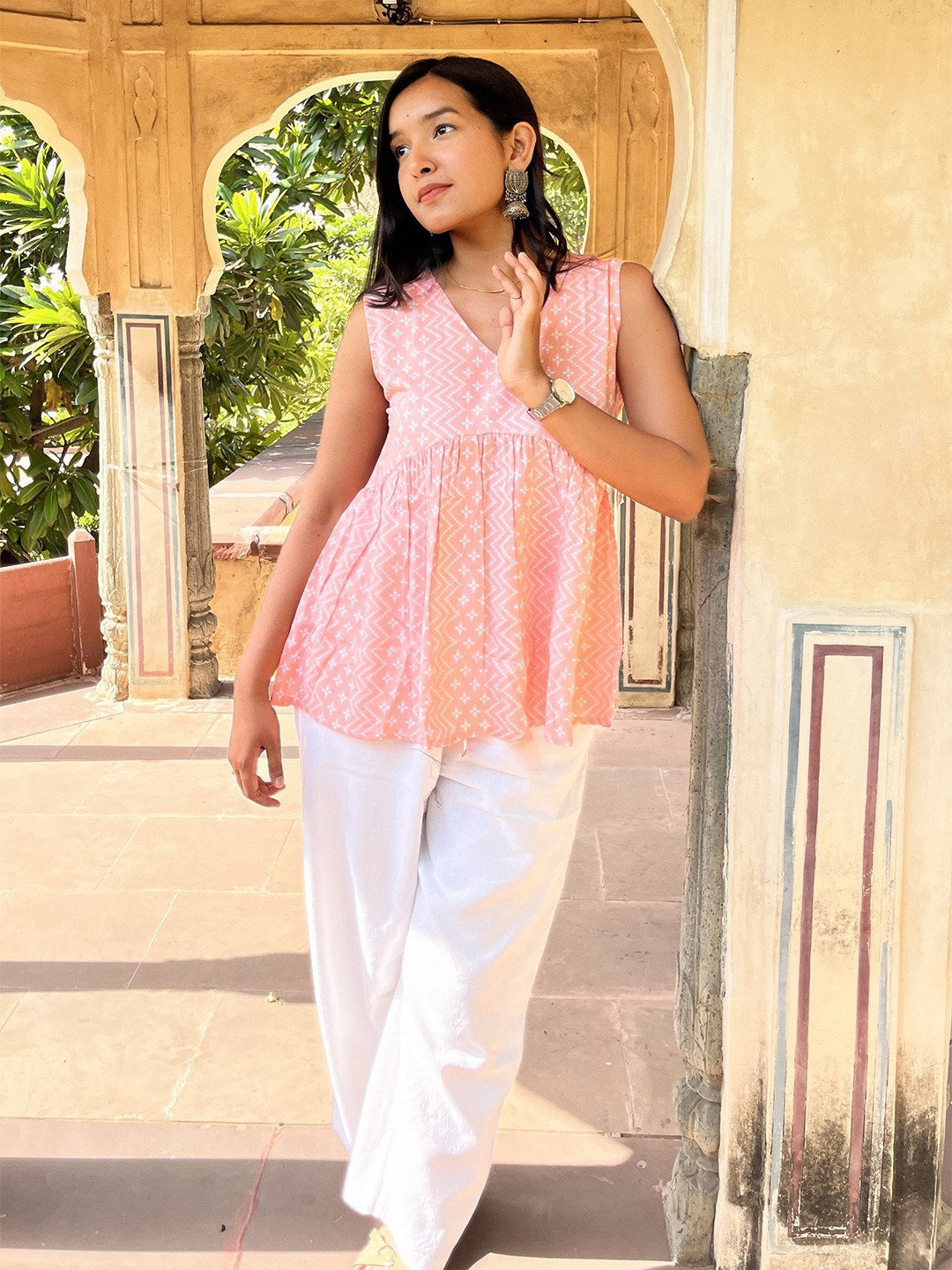 PINGAKSH Women Geometri Print Top